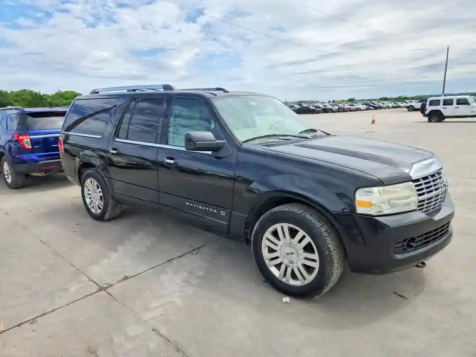 5LMJJ3H5XBEJ06733 2011 LINCOLN NAVIGATOR-3