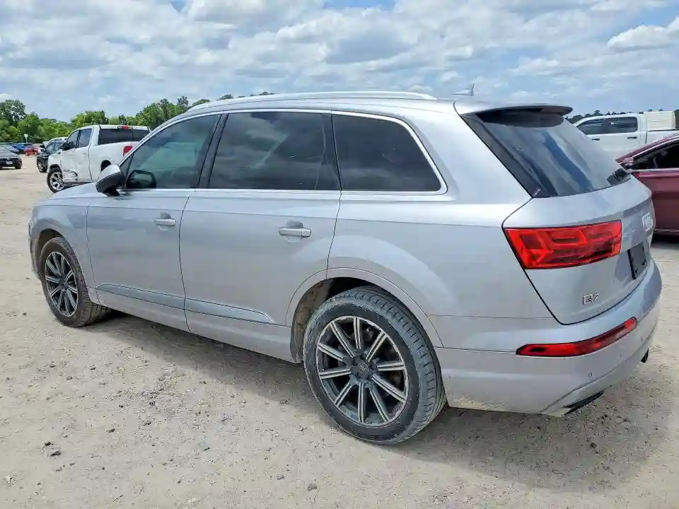 WA1VAAF70HD000883 2017 AUDI Q7-1