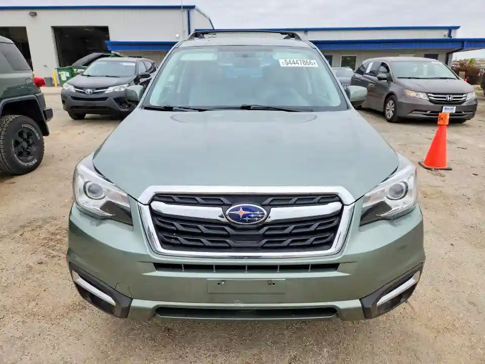 JF2SJARC3JH506791 2018 SUBARU FORESTER-4