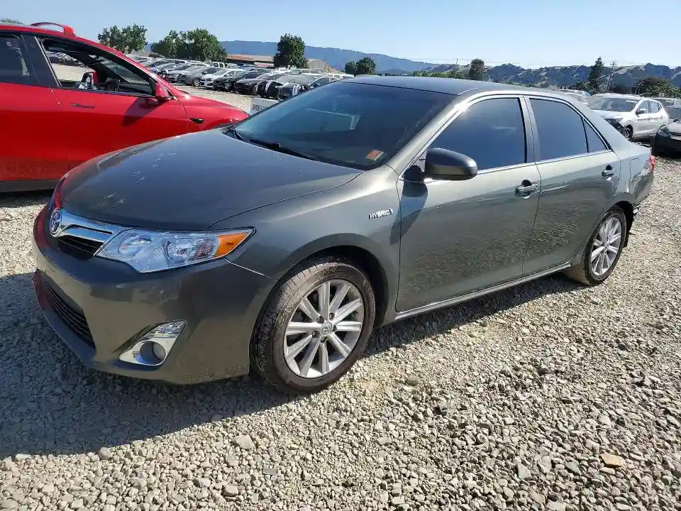 4T1BD1FK2CU034140 2012 TOYOTA CAMRY SOLA-0