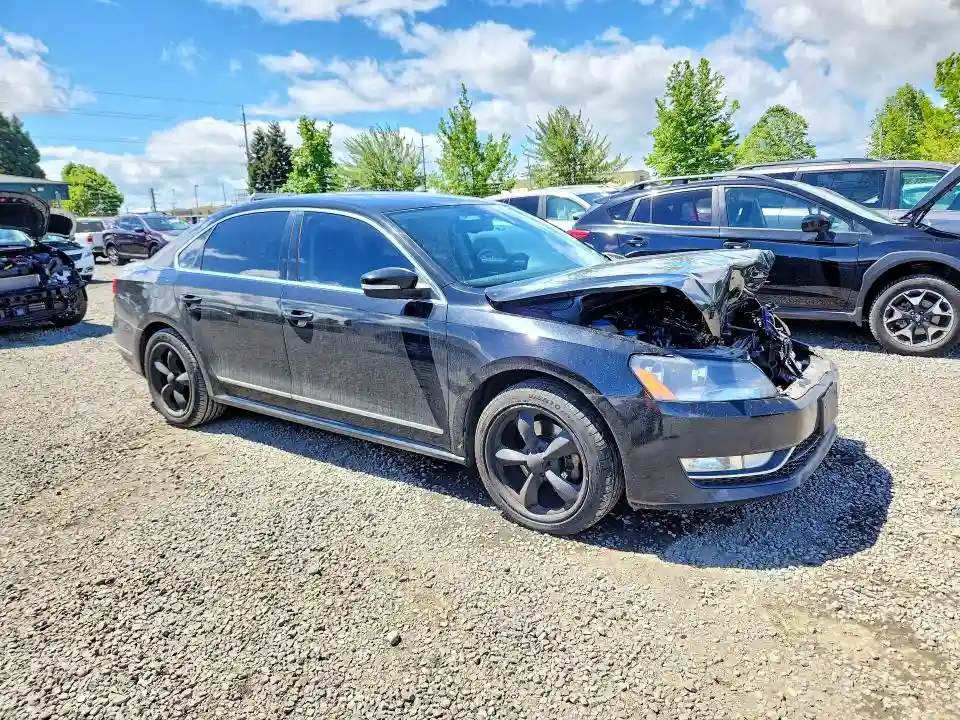 1VWCN7A33EC046831 2014 VOLKSWAGEN PASSAT-3