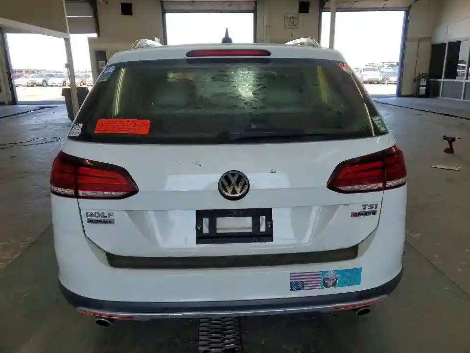 3VWM17AU1JM759437 2018 VOLKSWAGEN GOLF-5