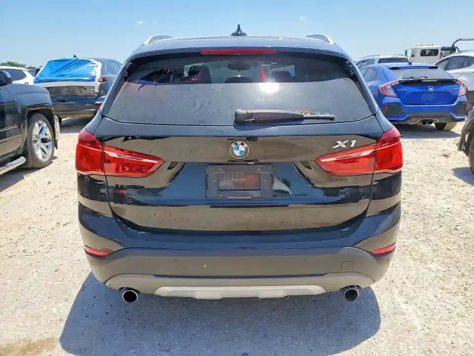 WBXHT3C35G5E51607 2016 BMW X1-5