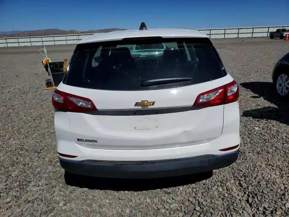 2GNAXHEV8J6164258 2018 CHEVROLET EQUINOX-5