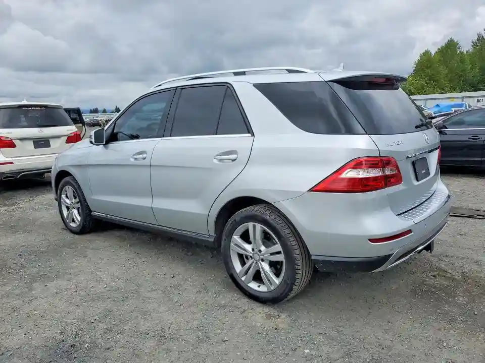 4JGDA0EBXFA589906 2015 MERCEDES-BENZ M-CLASS-1
