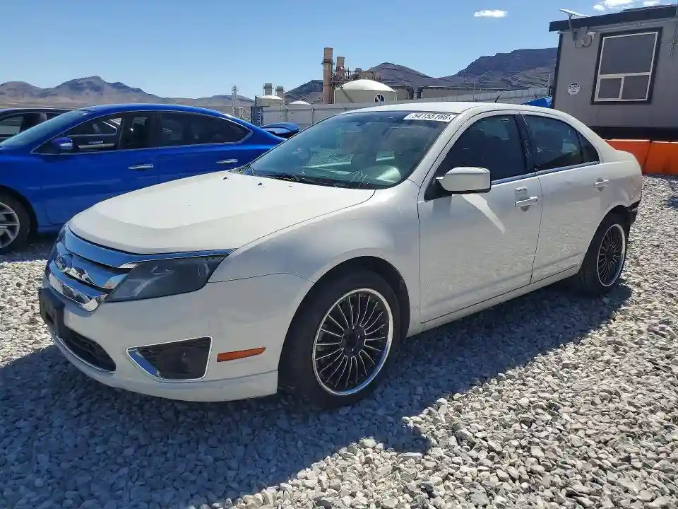 3FAHP0JG7BR261807 2011 FORD FUSION-0