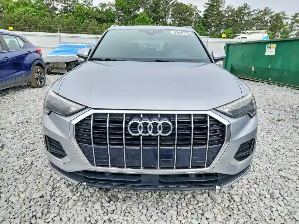 WA1AECF32L1059472 2020 AUDI Q3-4