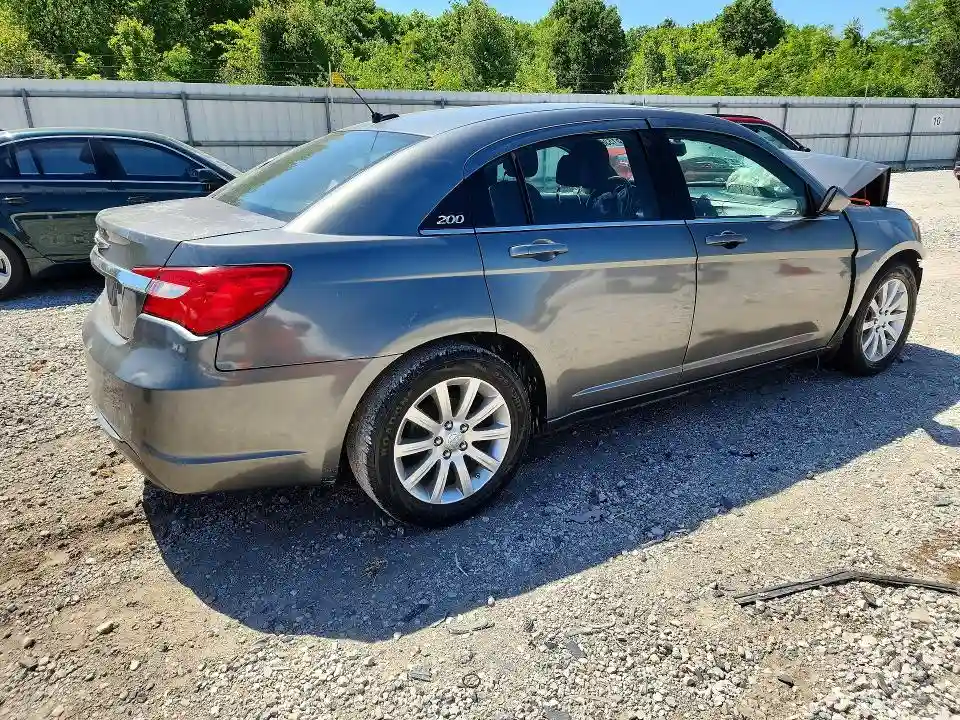 1C3CCBBB4DN514087 2013 CHRYSLER 200-2