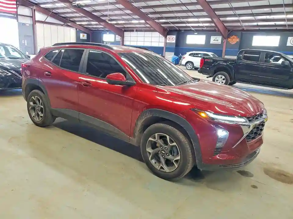 KL77LHE28RC038552 2024 CHEVROLET TRAX-3