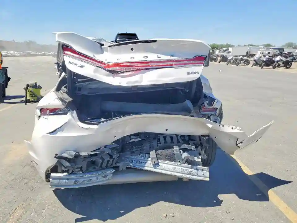 3LN6L5MU5JR627480 2018 LINCOLN MKZ-5