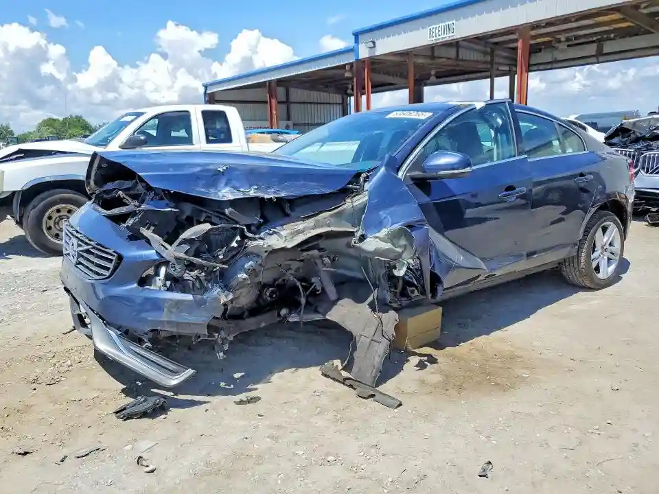 YV126MFC7F1312443 2015 VOLVO S60-0