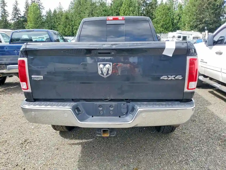 3C6UR5FL7JG403810 2018 RAM 2500-5