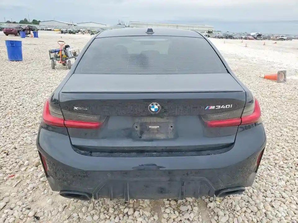 3MW49FF09P8C96375 2023 BMW M3-5