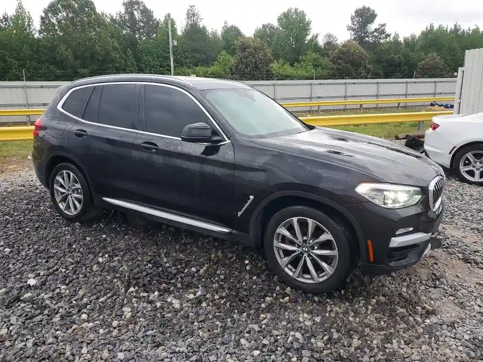 5UXTR7C50KLE94916 2019 BMW X3-3