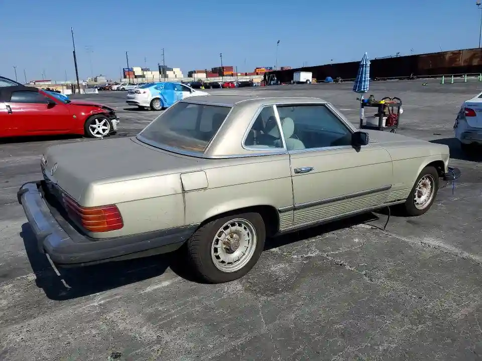WDBBA45A7CB016184 1982 MERCEDES-BENZ SL-CLASS-2