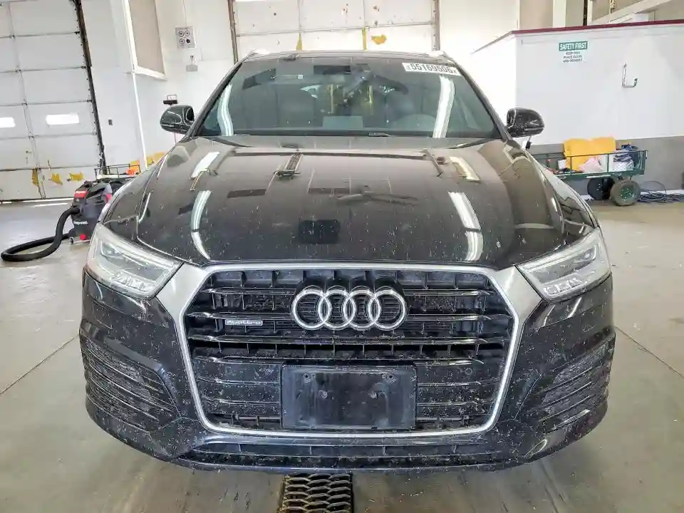 WA1GFCFS8GR013022 2016 AUDI Q3-4