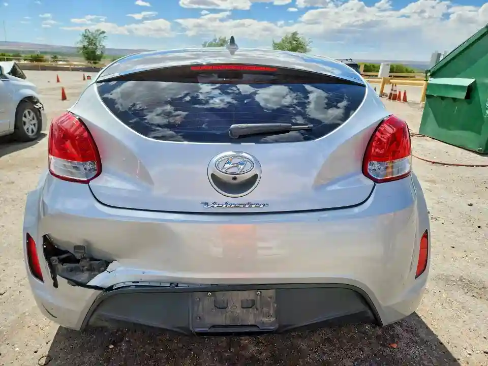 KMHTC6ADXHU308169 2017 HYUNDAI VELOSTER-5