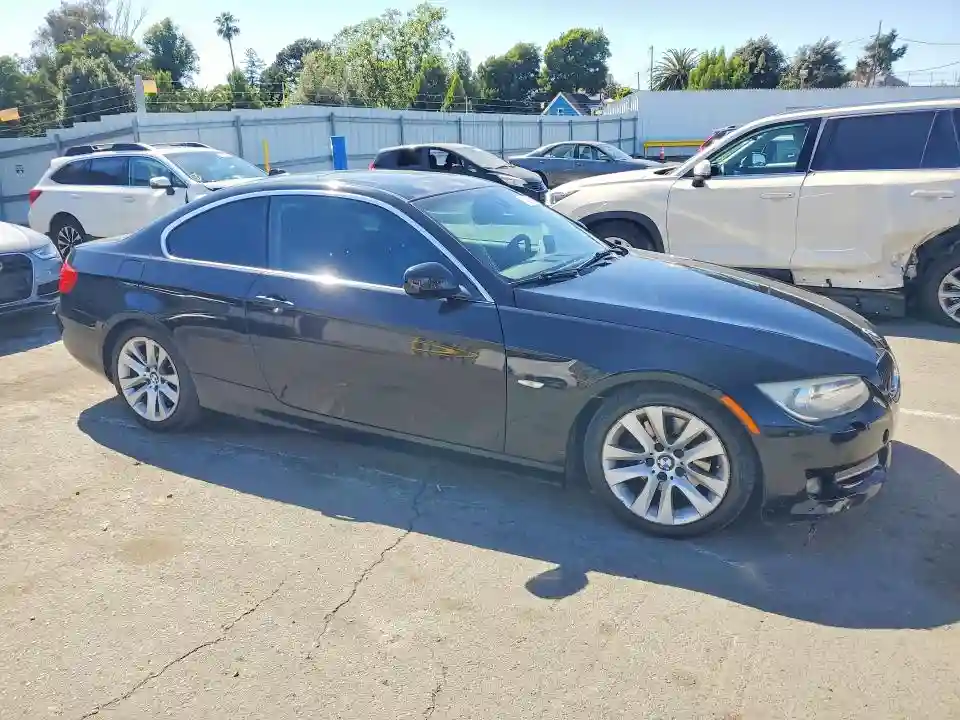 WBAKE5C59BE755066 2011 BMW 3 SERIES-3