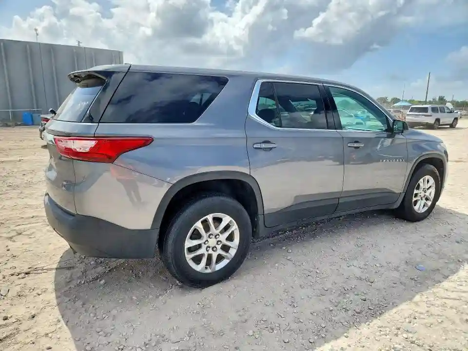 1GNERFKW6KJ188298 2019 CHEVROLET TRAVERSE-2