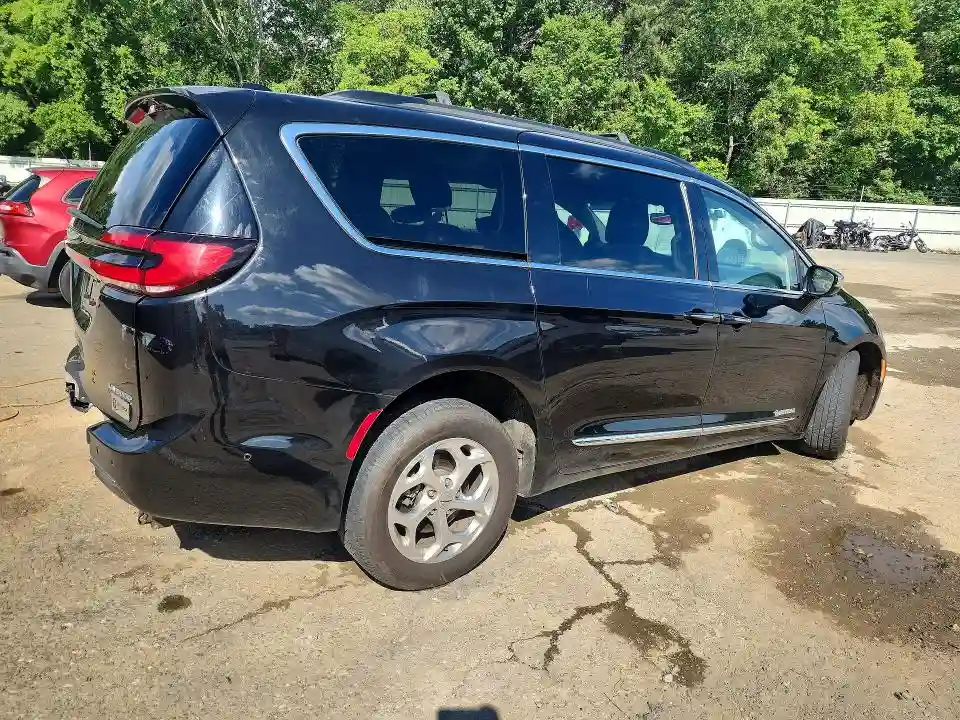 2C4RC1GG9NR114941 2022 CHRYSLER PACIFICA-2