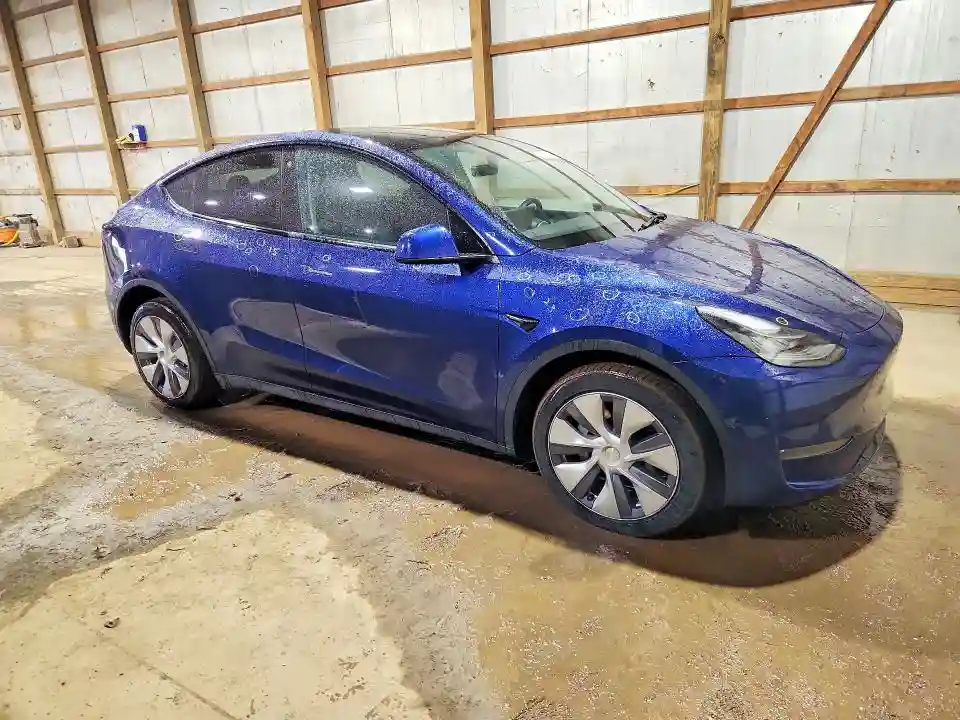 7SAYGDEE7NA016621 2022 TESLA MODEL Y-3