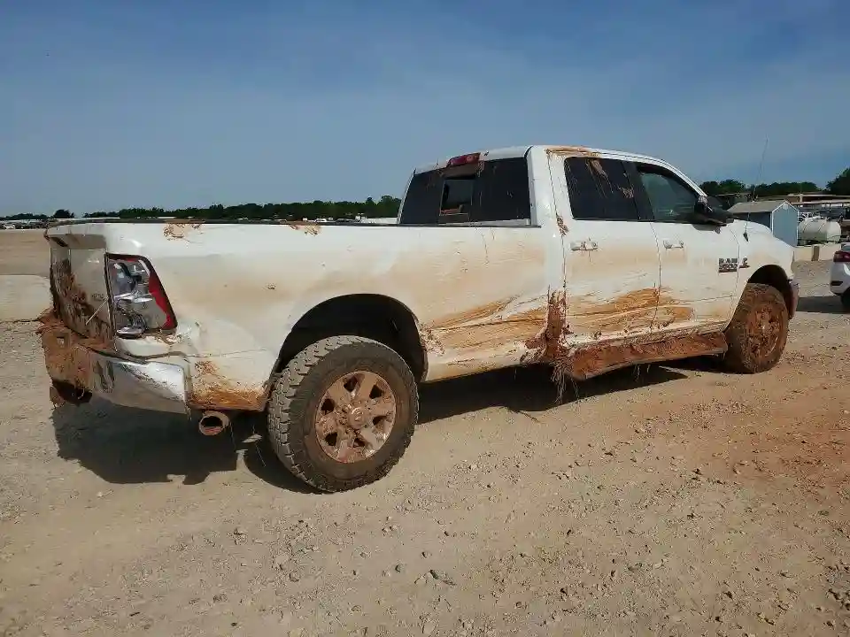 3C63R3HLXEG154101 2014 RAM 3500-2