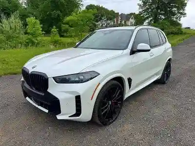 5UX23EU05R9T11163 2024 BMW X5-0