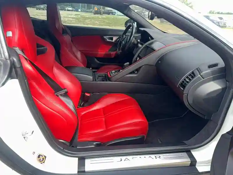 SAJWA6AT3H8K43691 2017 JAGUAR F-TYPE-4