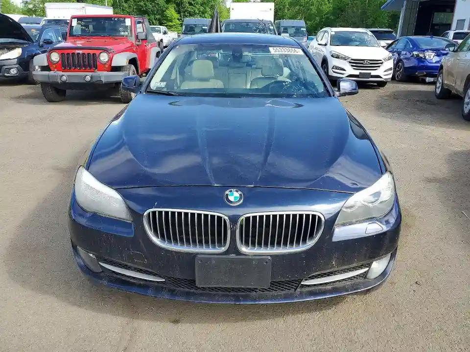 WBAXH5C54CDW09484 2012 BMW 5 SERIES-4