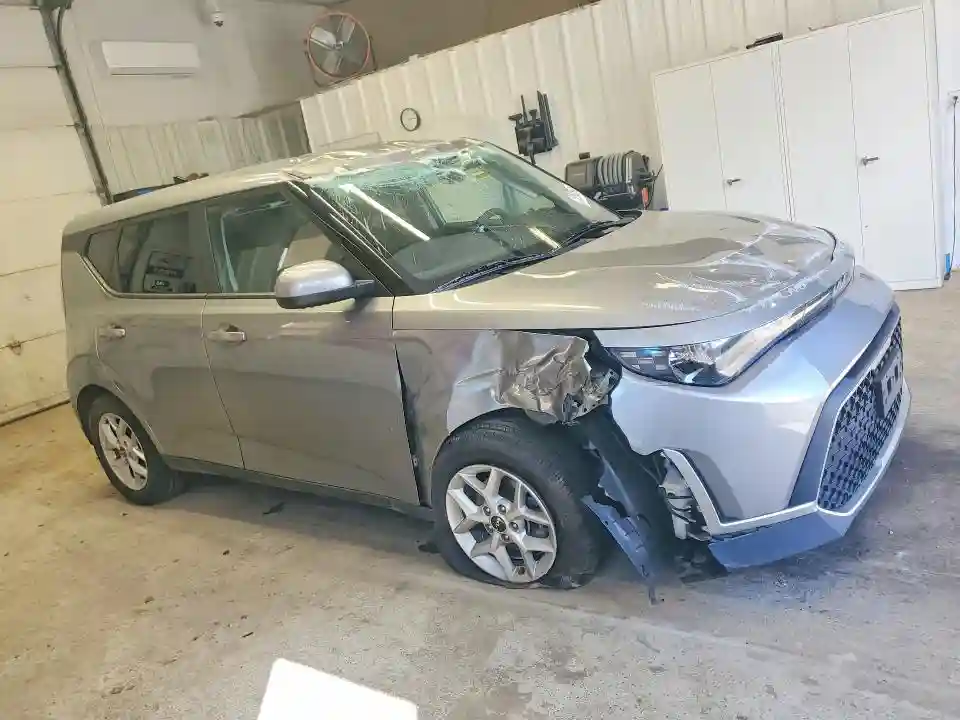 KNDJ23AU9P7881722 2023 KIA SOUL-3