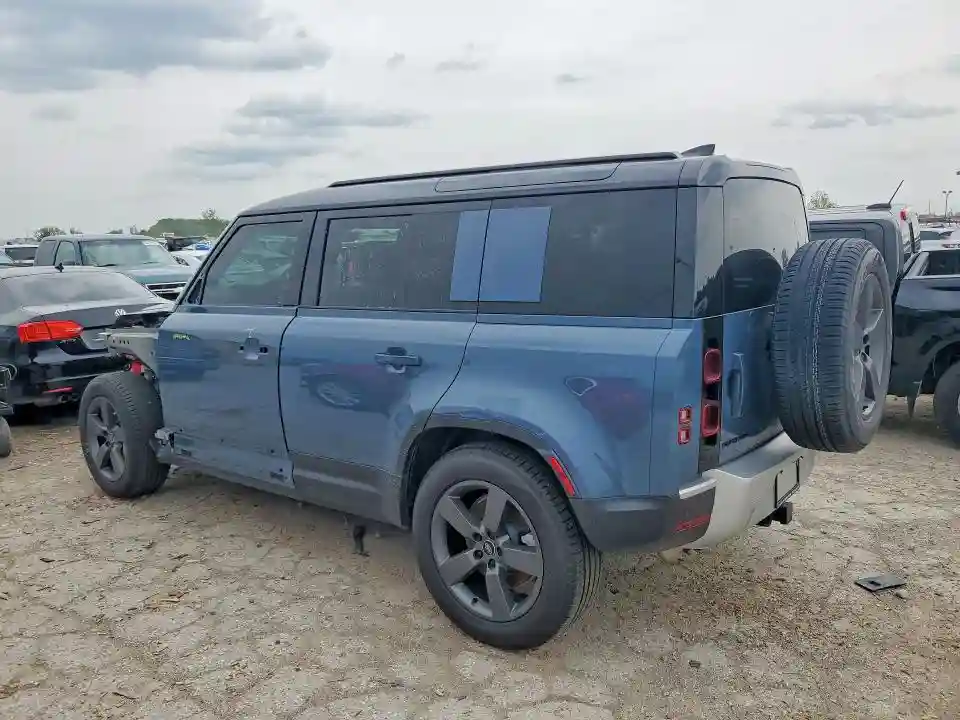 SALEJ7EX0S2406488 2025 LAND ROVER DEFENDER-1