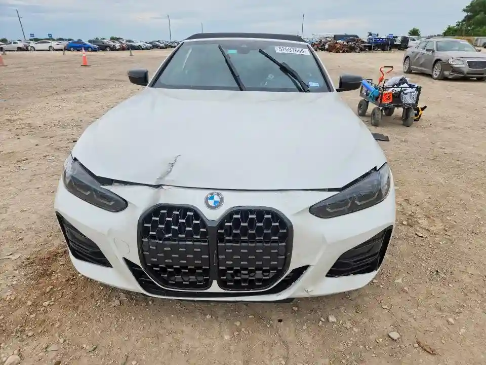 WBA23AT06NCK65607 2022 BMW 4 SERIES-4