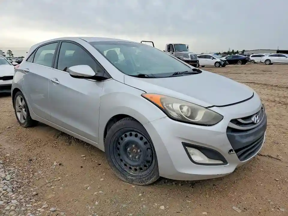 KMHD35LH3EU165365 2014 HYUNDAI ELANTRA-3