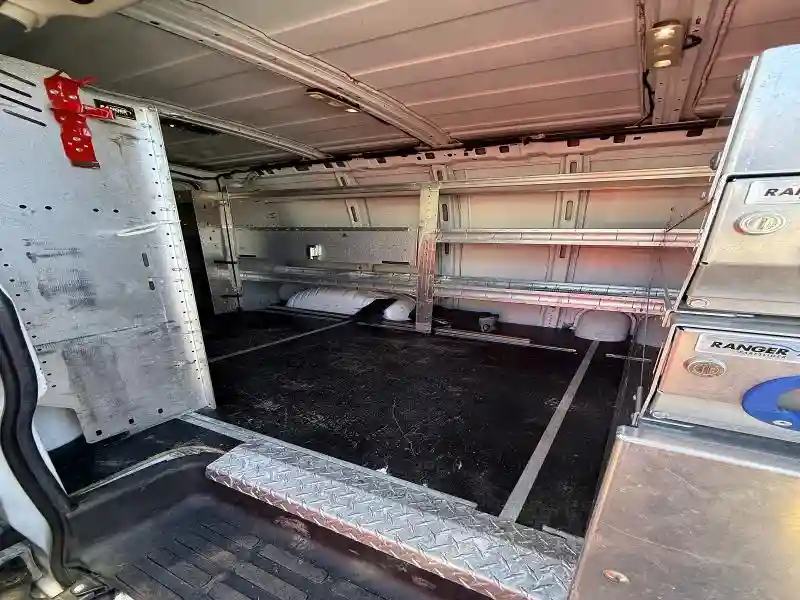 1GCWGAFPXJ1186254 2018 CHEVROLET EXPRESS-5