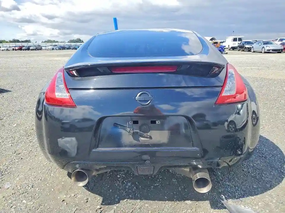JN1AZ4EH6HM953402 2017 NISSAN 370Z-5