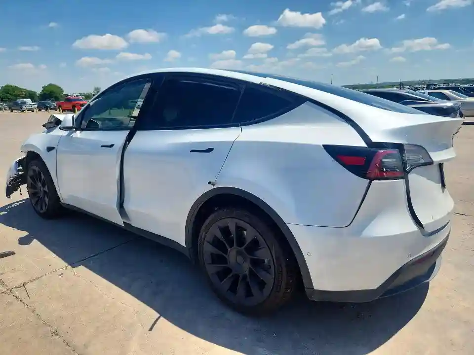 5YJYGDEE6LF014498 2020 TESLA MODEL Y-1