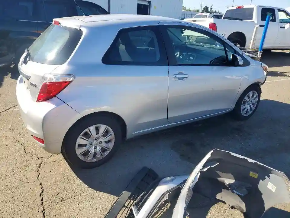 VNKJTUD38EA009030 2014 TOYOTA YARIS-2