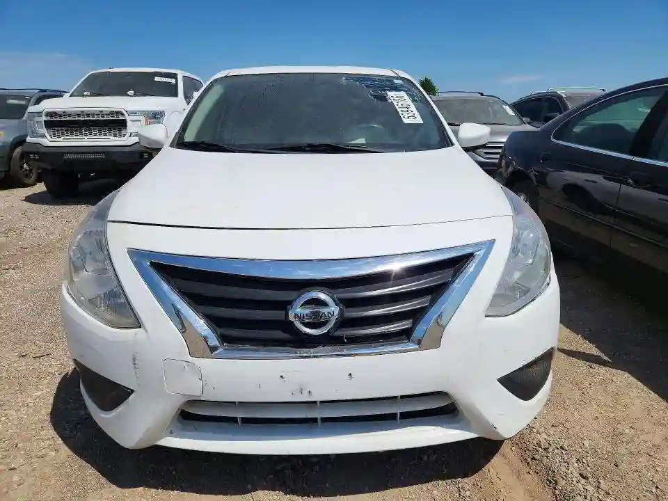 3N1CN7AP2KL878623 2019 NISSAN VERSA-4