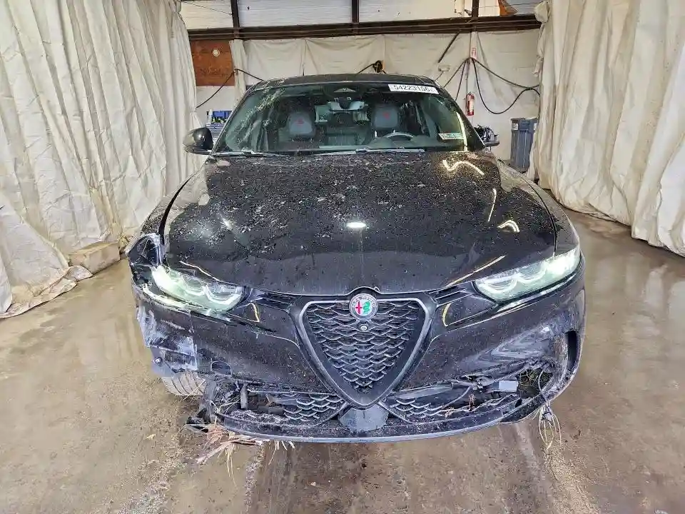 ZASPATDW4R3058561 2024 ALFA ROMEO TONALE VEL-4