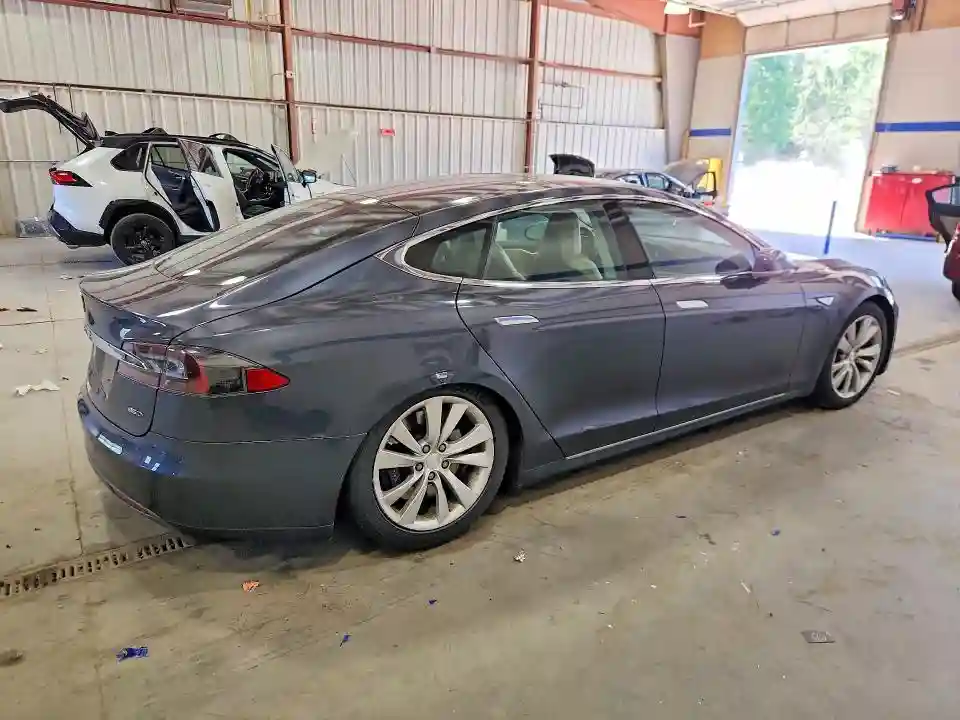 5YJSA1H27FF098326 2015 TESLA MODEL S-2