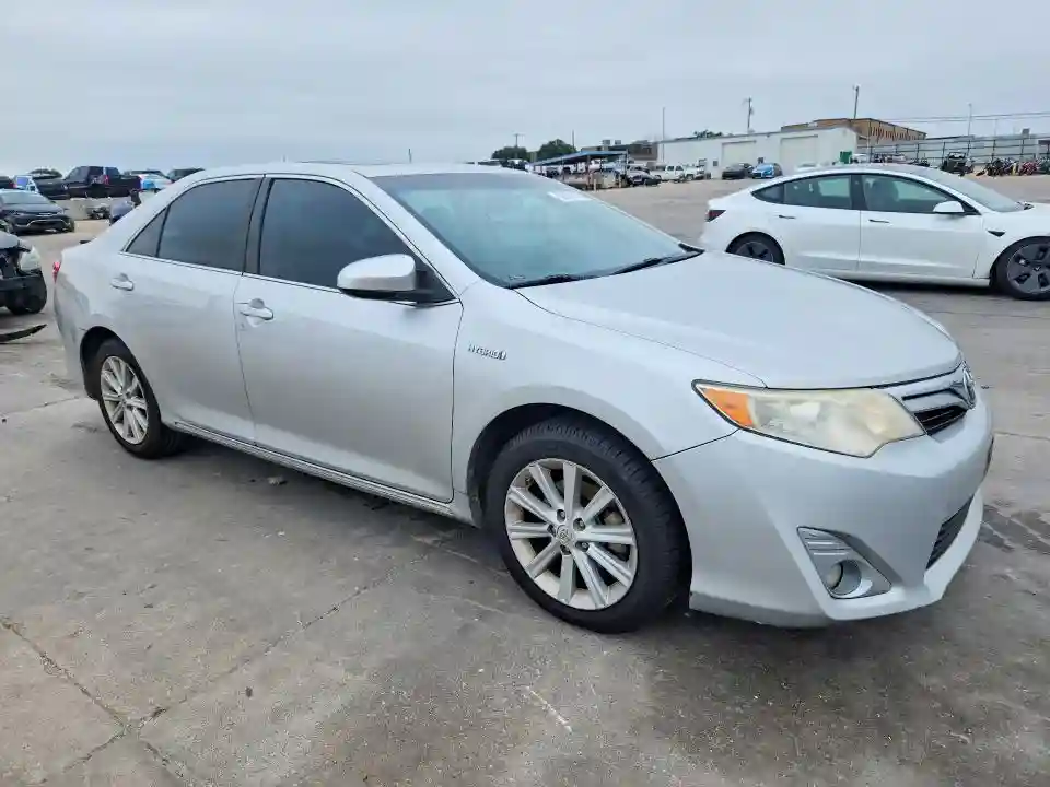 4T1BD1FK5DU086170 2013 TOYOTA CAMRY SOLA-3