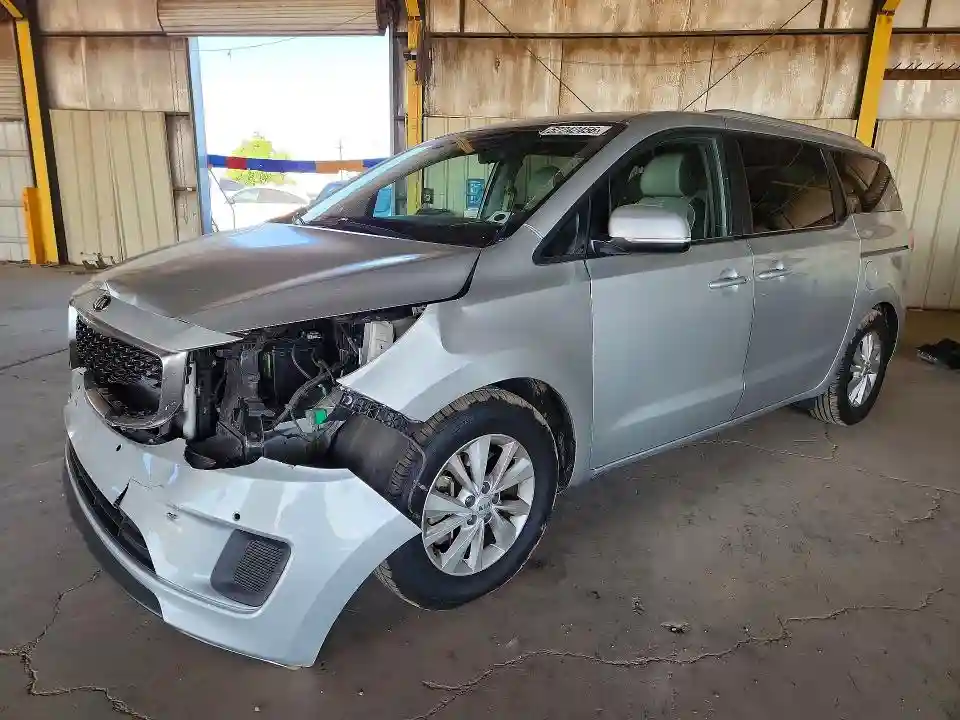 KNDMB5C17H6240247 2017 KIA SEDONA-0