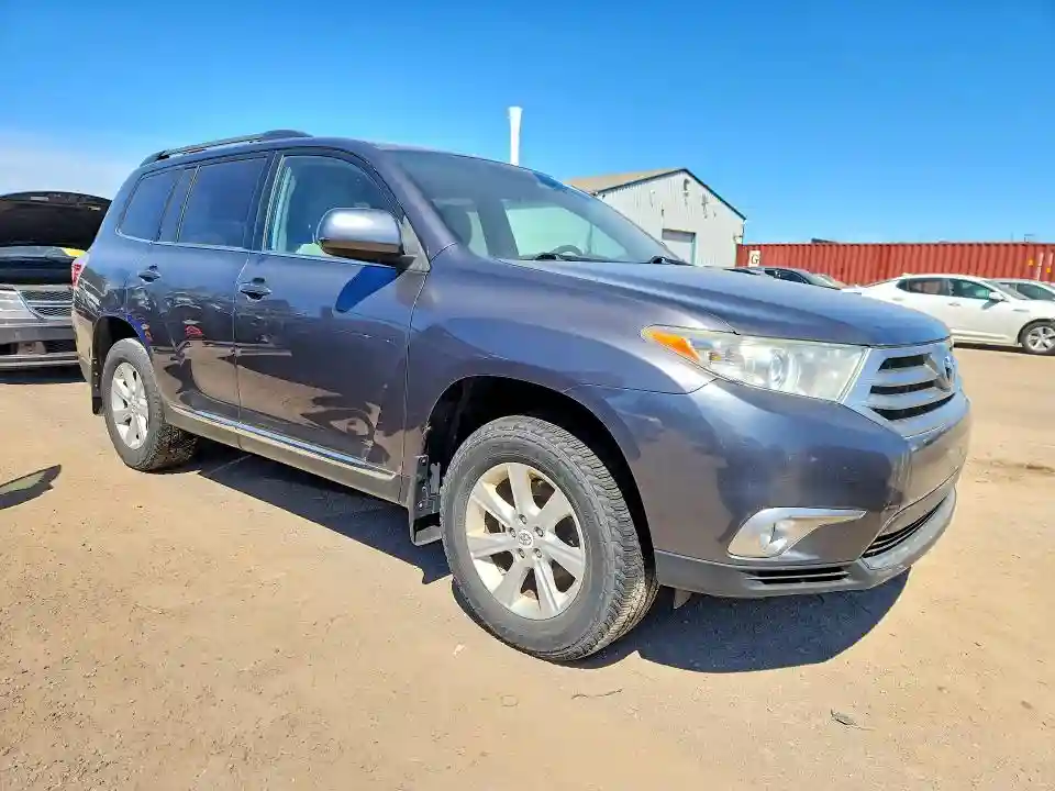 5TDBK3EH3DS194769 2013 TOYOTA HIGHLANDER-3