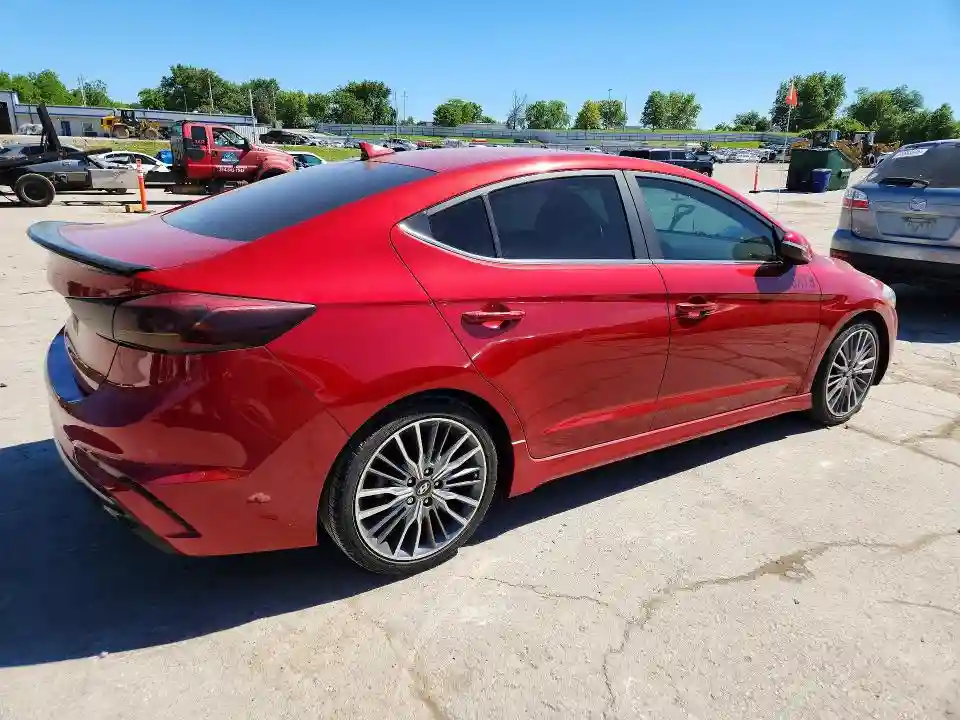KMHD04LB4JU677676 2018 HYUNDAI ELANTRA-2