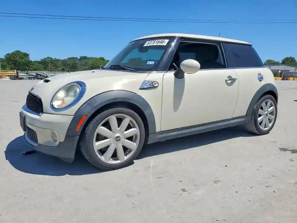 WMWMF7C52ATZ71627 2010 MINI COOPER-0