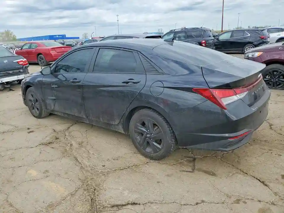 KMHLM4AGXNU312276 2022 HYUNDAI ELANTRA-1