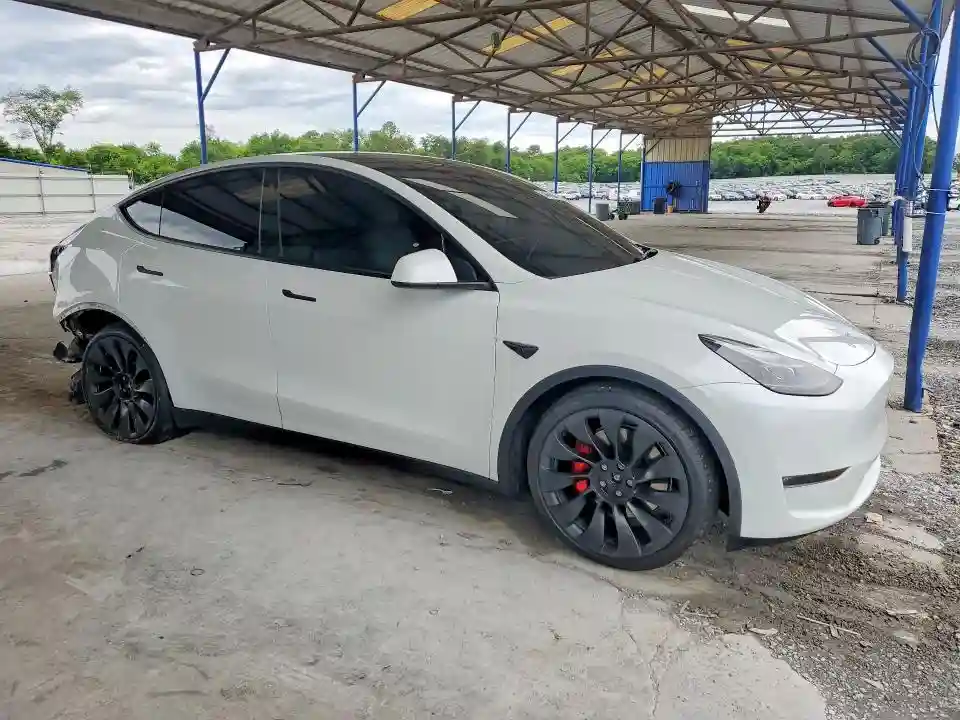 7SAYGDEF6NF441968 2022 TESLA MODEL Y-3