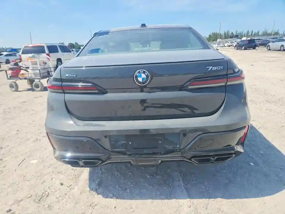 WBA33EJ07PCN09685 2023 BMW 7 SERIES-5