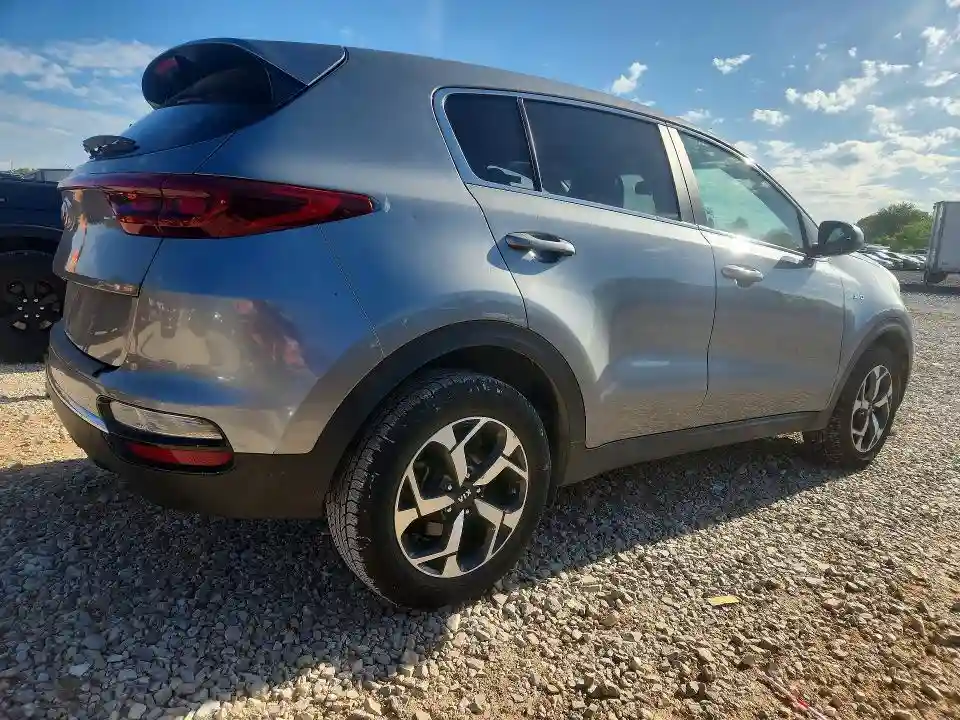 KNDPMCAC6N7970527 2022 KIA SPORTAGE-2