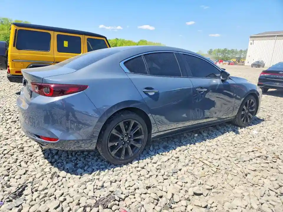 3MZBPACM8PM362283 2023 MAZDA 3-2